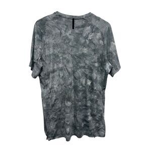 Lululemon Men T-shirt Crew Neck Tie Dye Gray Size L Tee Better Everyday L98-020